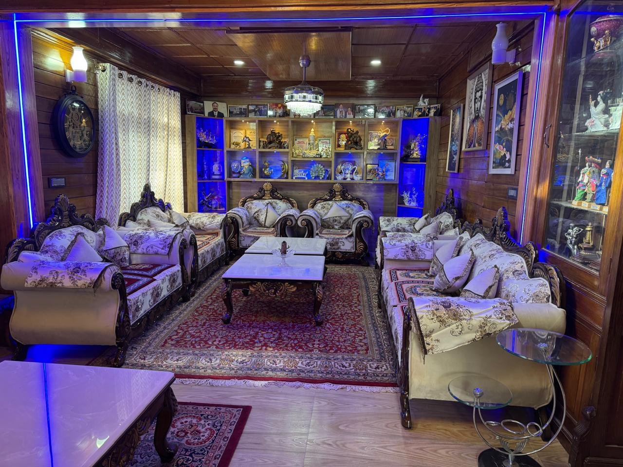 Sitting Area